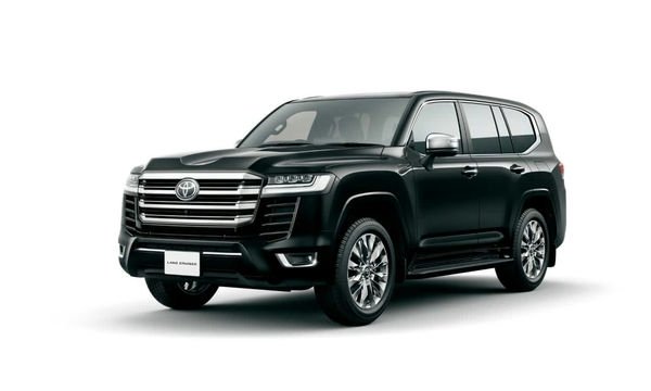 Toyota Land Cruiser angle 7